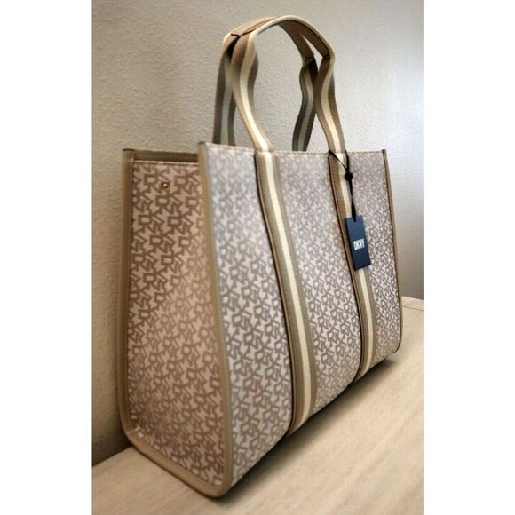 DKNY R41AFD61-gu0 Women's Beige Monogram Cassie Large Book Tote Bag - Picture 6 of 16